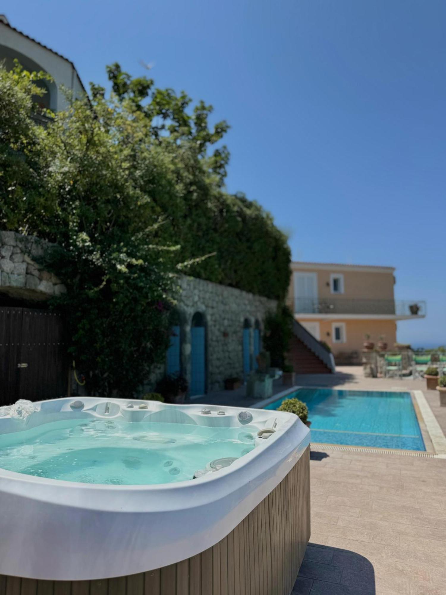 Hotel Poggio Del Sole à Forio di Ischia Extérieur photo