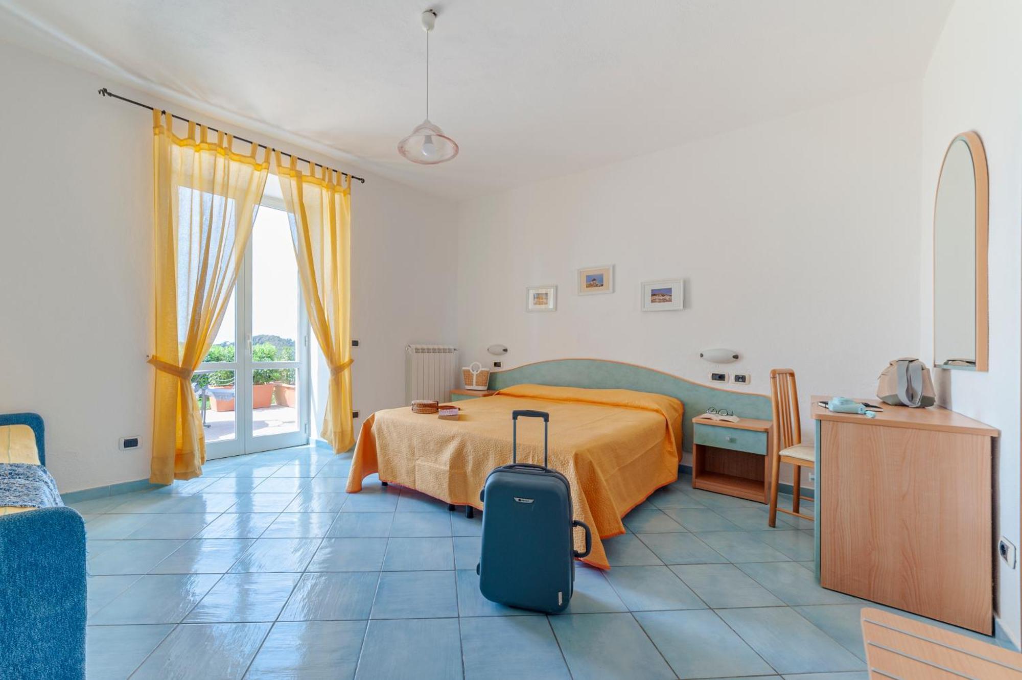 Hotel Poggio Del Sole à Forio di Ischia Extérieur photo